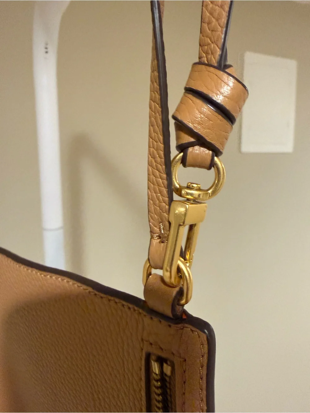 Tory Burch Pebbled Leather Zip Wallet - Camel Brown with Gold Hardware